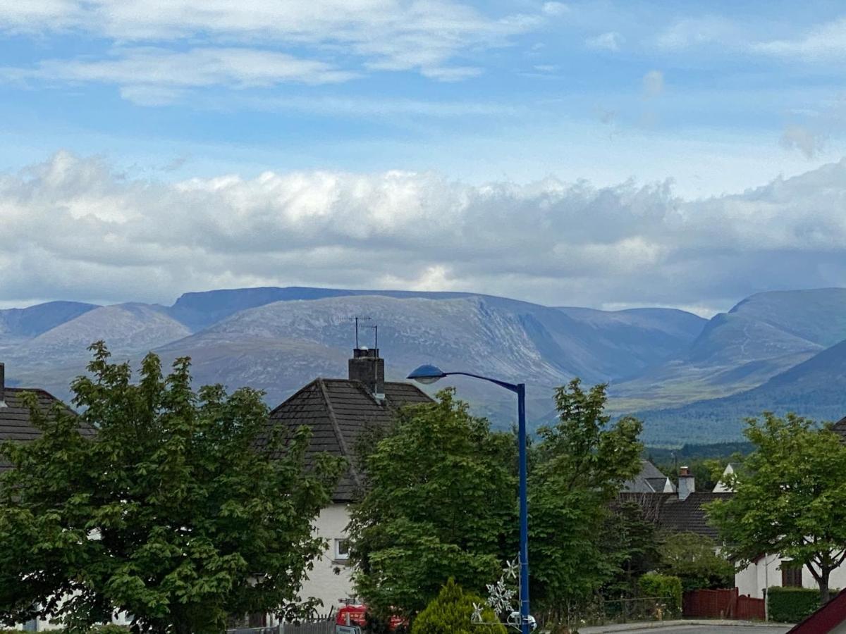 Cairngorm Guest House Авимор Экстерьер фото