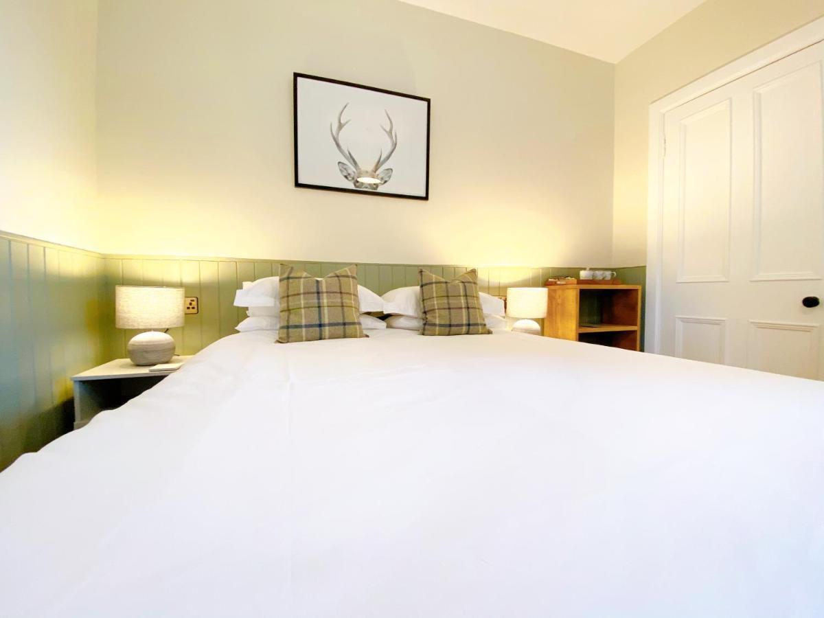 Cairngorm Guest House Авимор Экстерьер фото